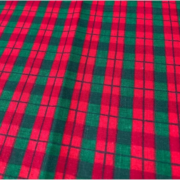 Vintage Red & Green Plaid Fabric Material 1/2 Yard x 36 Inches - Picture 1 of 4